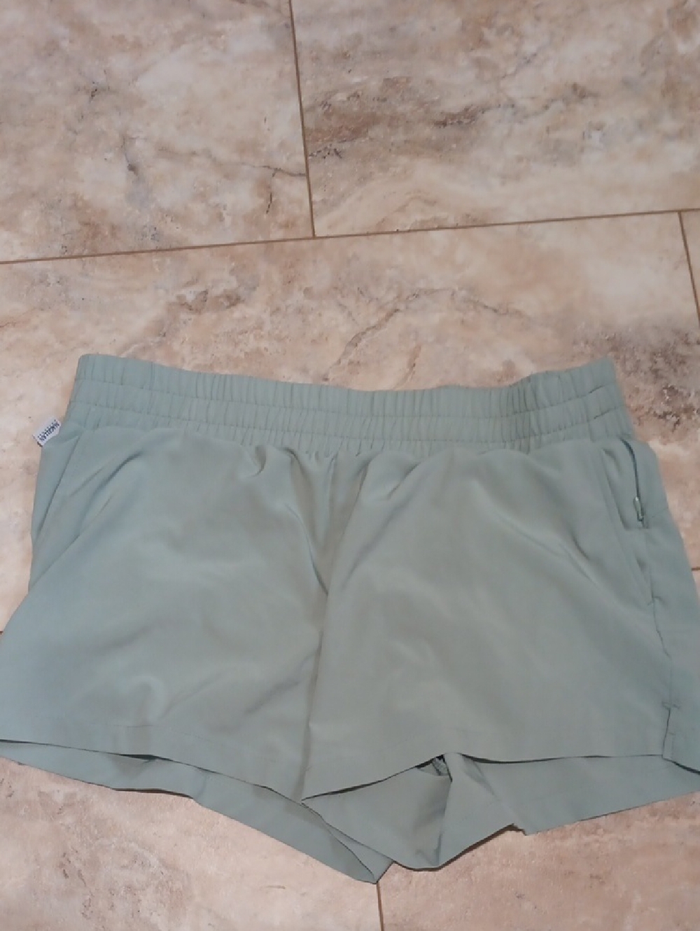 Magellan Outdoors Sage Green Women’s Athletic Shorts
